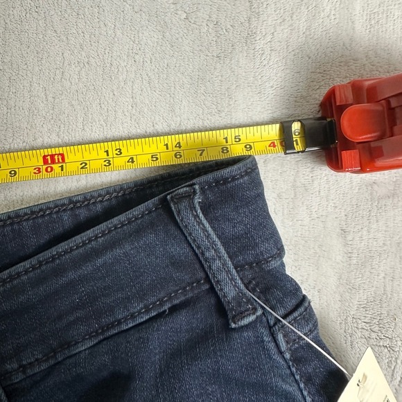NWT $98 Pilcro Women's Skinny Jeans Dark Blue Size 32 Inseam 27” - Picture 4 of 7